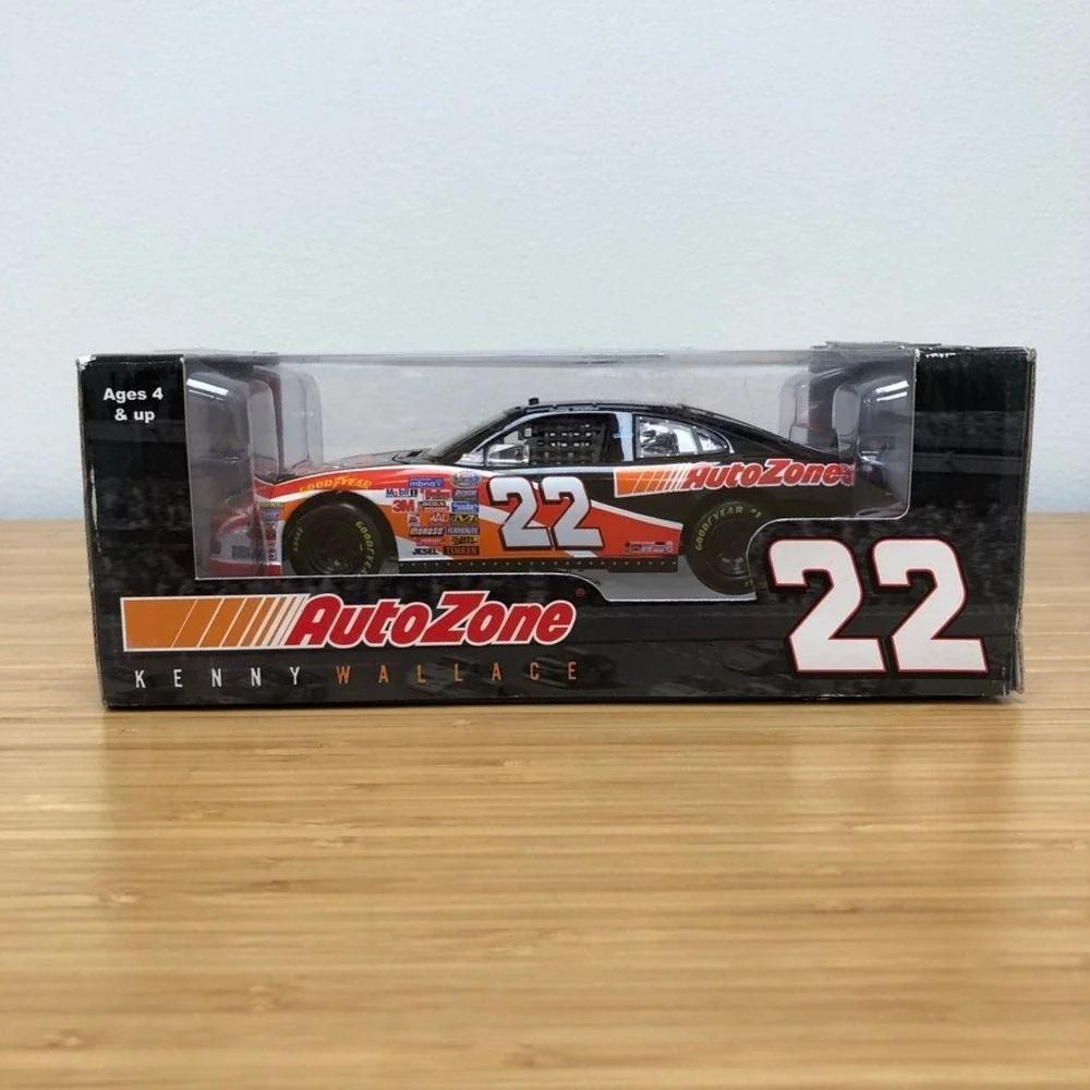 Action Performance Stock Car Adults Black AutoZone Kenny Wallace 22 Diecast 1:24